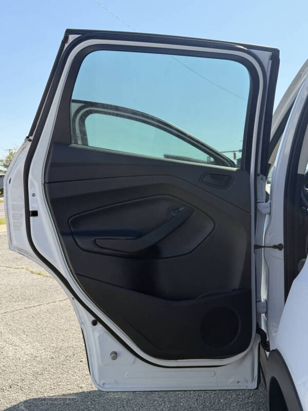 2017 Ford Escape S