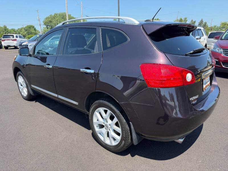 2011 Nissan Rogue SV