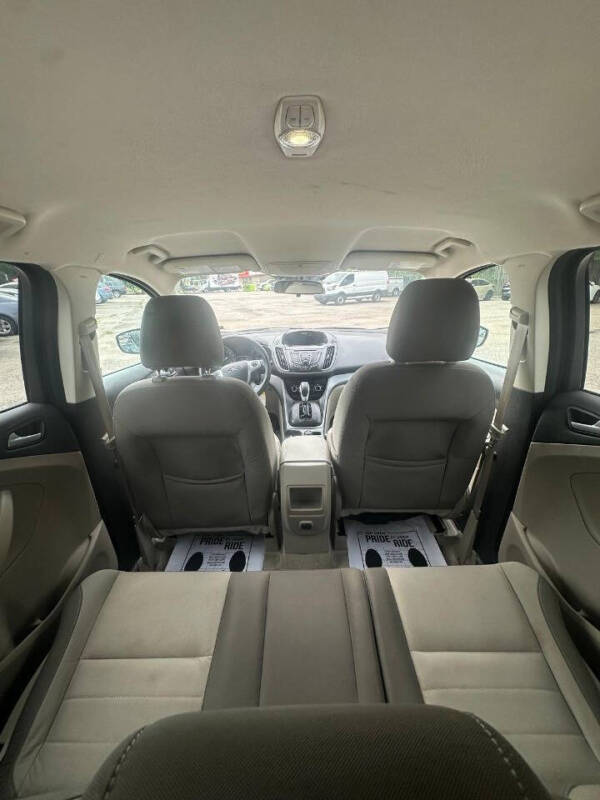 2015 Ford Escape SE