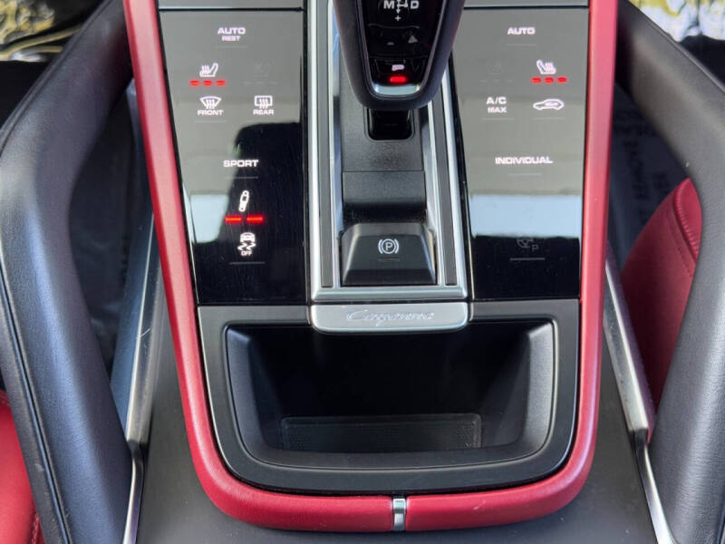 2020 Porsche Cayenne Turbo