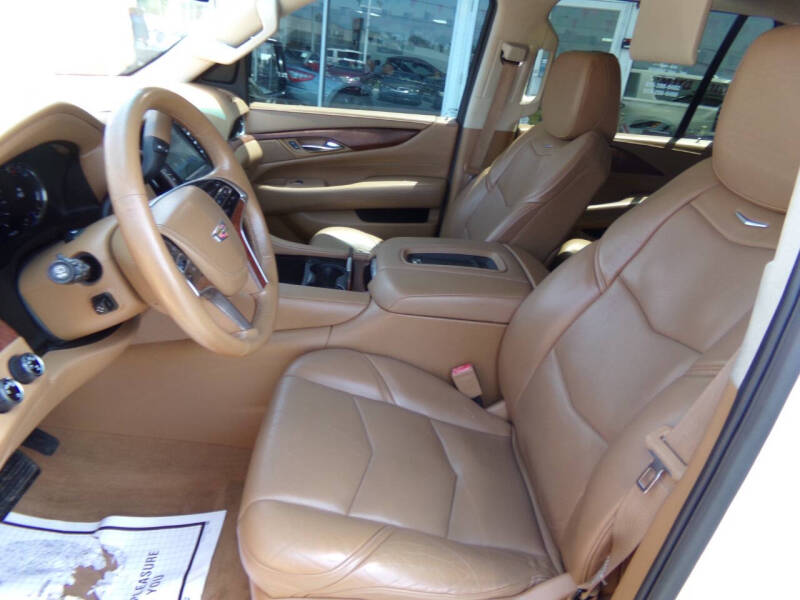2016 Cadillac Escalade ESV Platinum