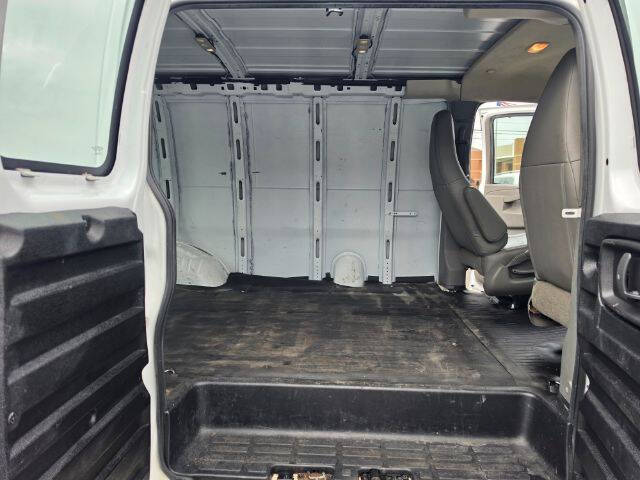 2017 Chevrolet Express 2500