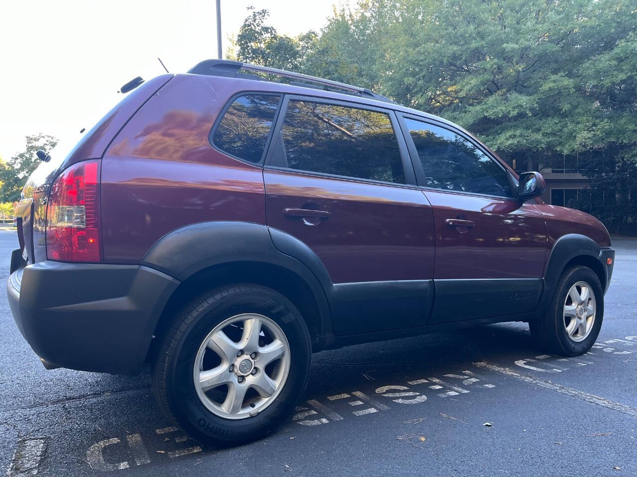 2005 Hyundai TUCSON for sale at Megamotors JRD in Alpharetta, GA