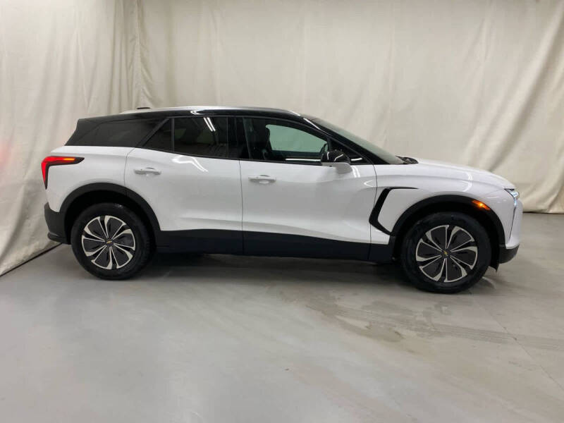 2025 Chevrolet Blazer EV LT