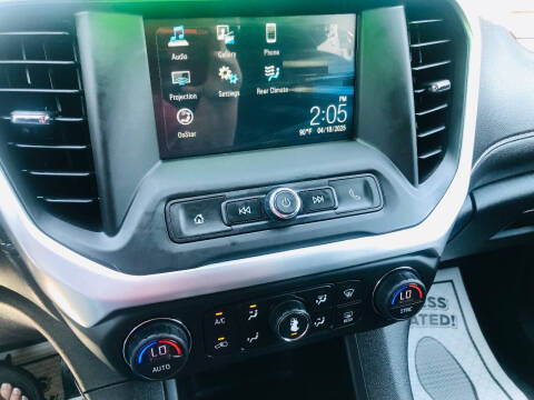 2017 GMC Acadia SLE-1