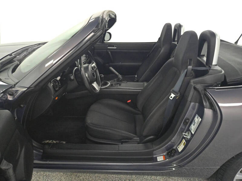 2006 Mazda MX-5 Miata