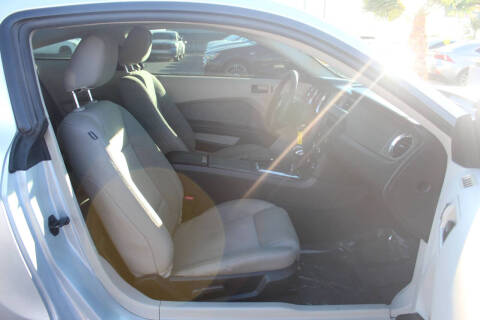 2010 Ford Mustang V6 Premium