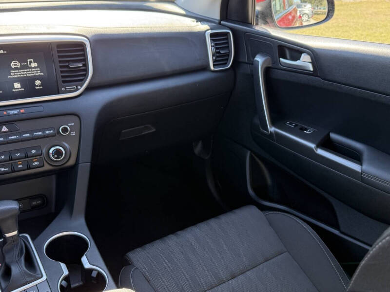 2022 Kia Sportage LX