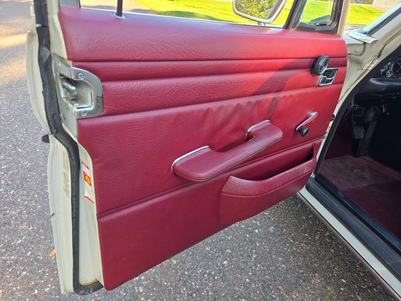 1972 Mercedes-Benz 220 110