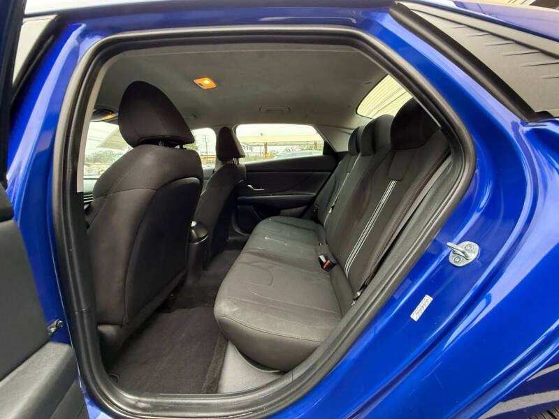 2023 Hyundai Elantra