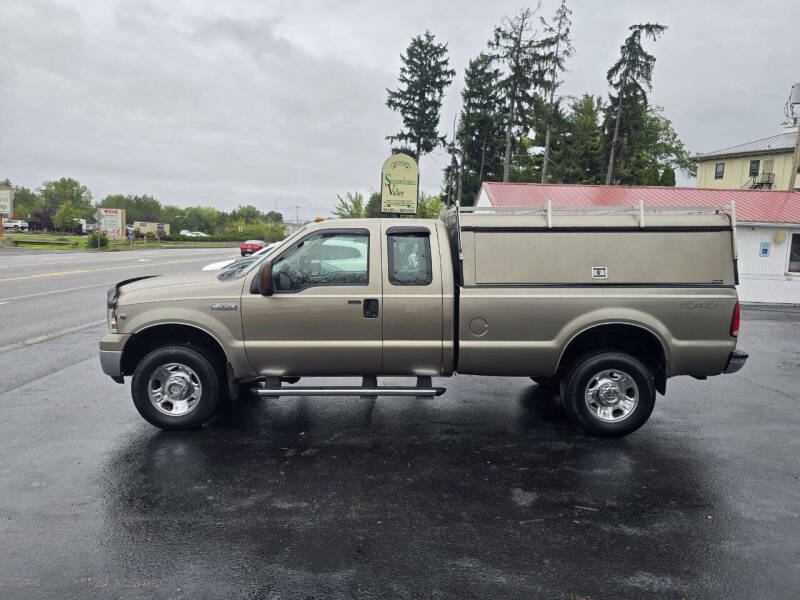 2006 Ford F-350 Super Duty XLT photo 2