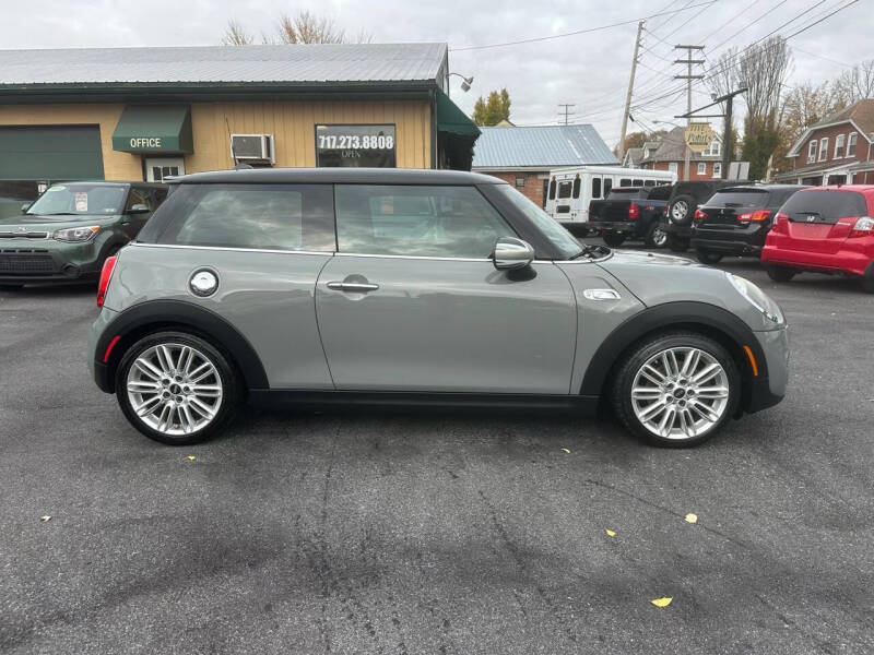 2014 MINI Hardtop for sale at FIVE POINTS AUTO CENTER in Lebanon PA
