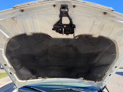 2000 Lincoln Town Car Executive