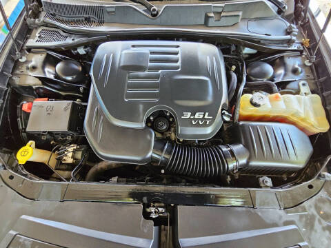 2018 Dodge Challenger SXT Plus