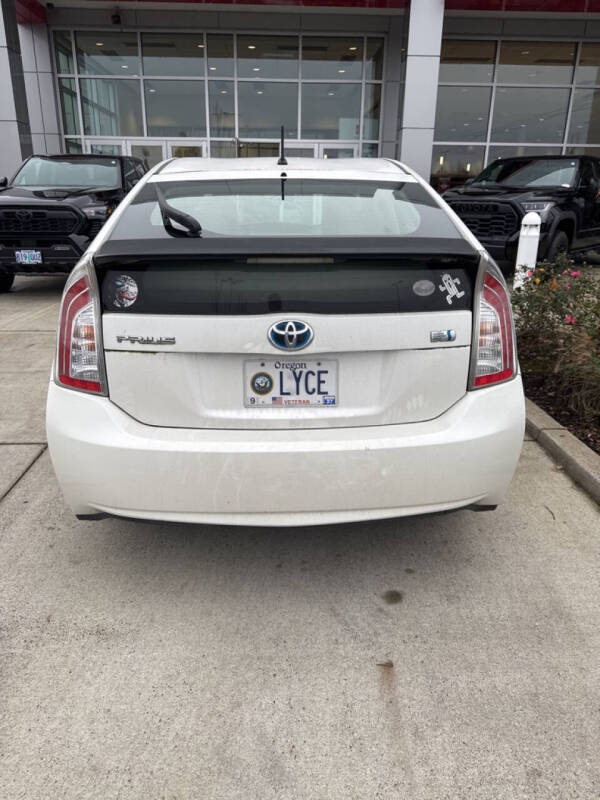 2012 Toyota Prius Two