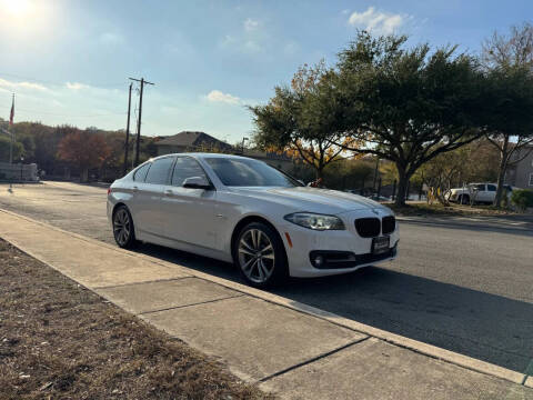 2016 BMW 5 Series 528i
