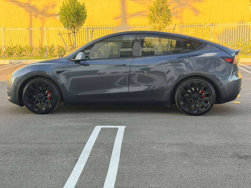 2021 Tesla Model Y Performance