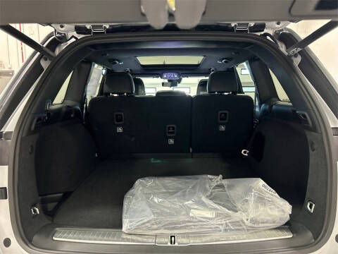 2025 Jeep Grand Cherokee Overland