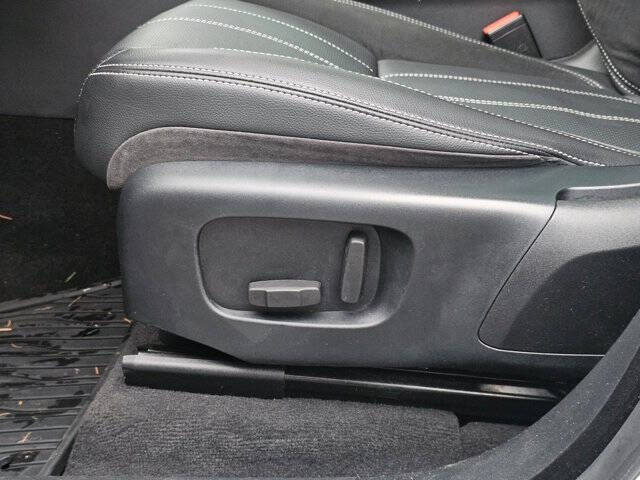 2019 Land Rover Range Rover Velar P250 R-Dynamic SE