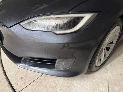 2016 Tesla Model S 70