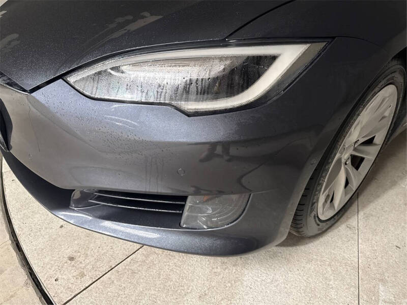 2016 Tesla Model S 70