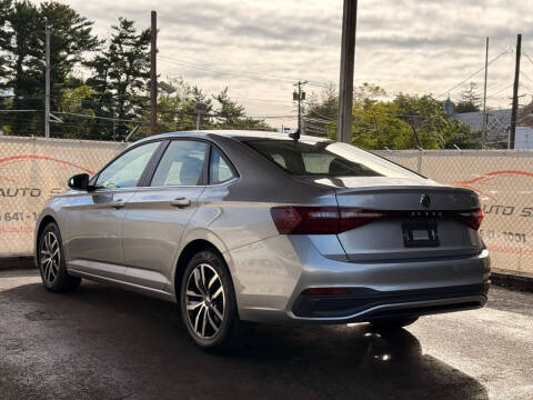 2025 Volkswagen Jetta SE