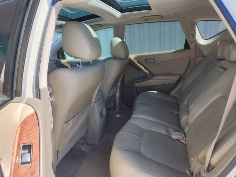 2010 Nissan Murano LE