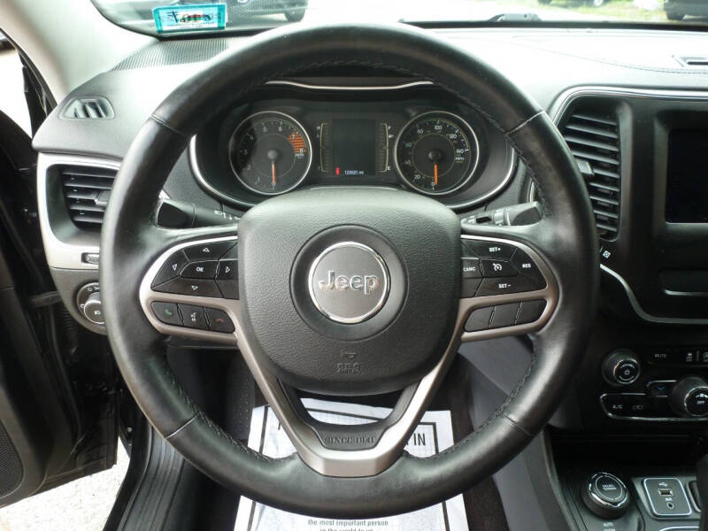 2019 Jeep Cherokee Latitude
