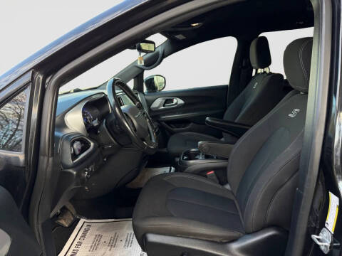 2021 Chrysler Pacifica Touring