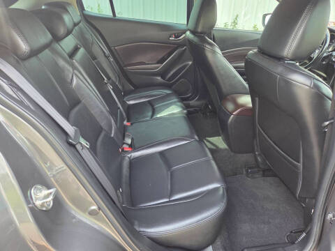 2017 Mazda MAZDA3 Touring