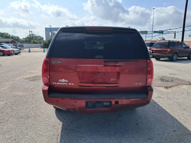 2013 GMC Yukon XL SLT