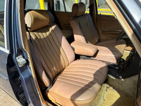 1984 Mercedes-Benz 300-Class 300 TD