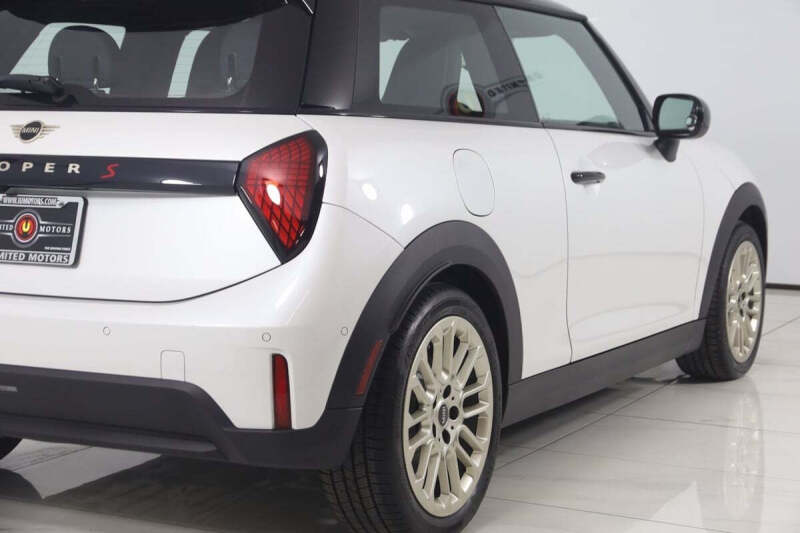 2025 MINI Hardtop 2 Door Cooper S