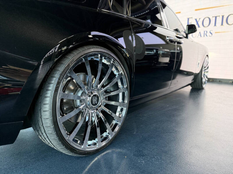 2019 Rolls-Royce Phantom