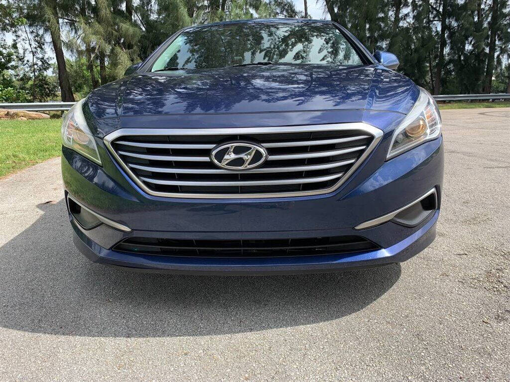 2017 Hyundai Sonata  - $0