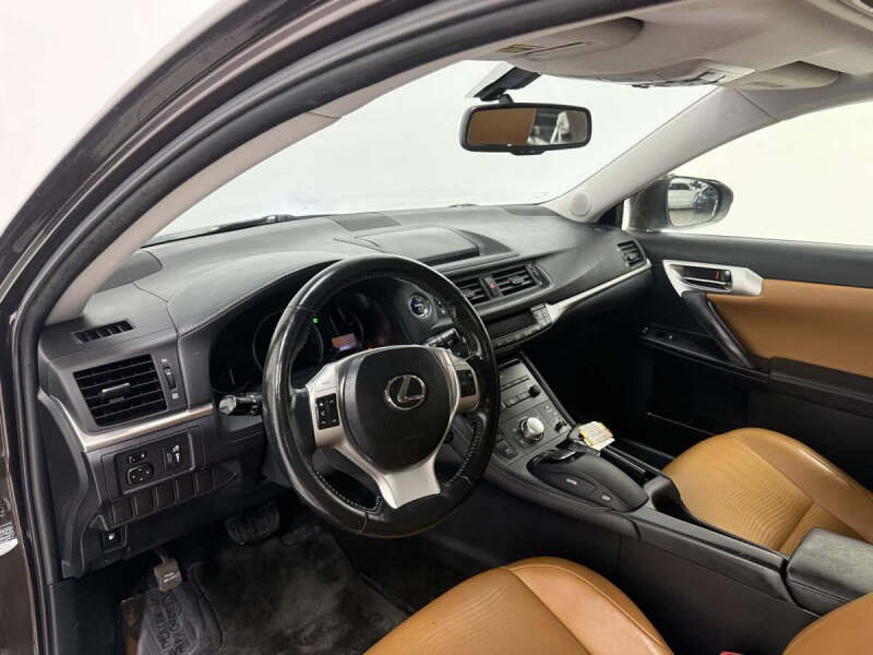 2011 Lexus CT 200h Premium