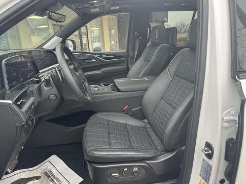 2023 Cadillac Escalade-V