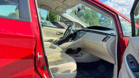 2012 Toyota Prius Three