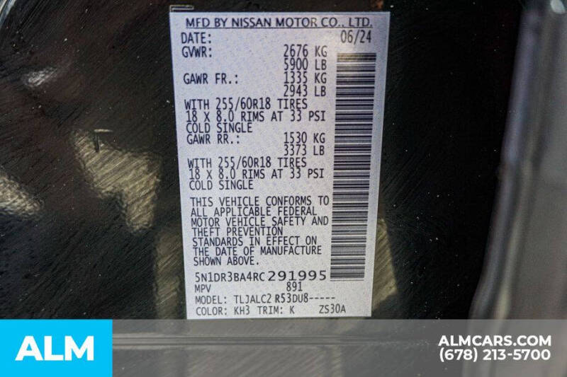 2024 Nissan Pathfinder SV