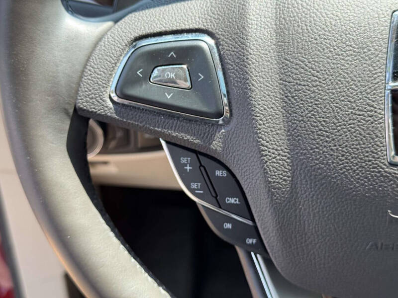 2019 Lincoln MKC Select