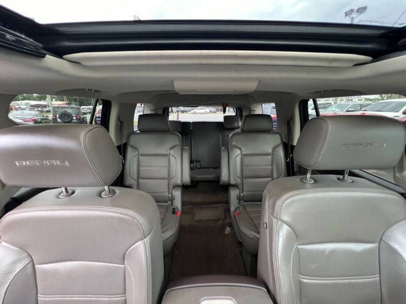 2017 GMC Yukon Denali