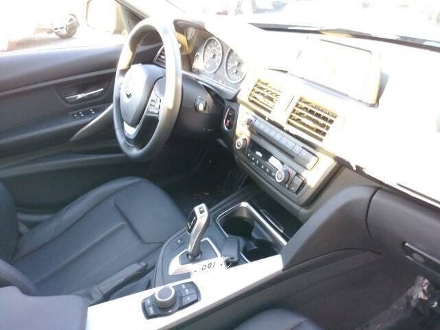 2015 BMW 3 Series 328i