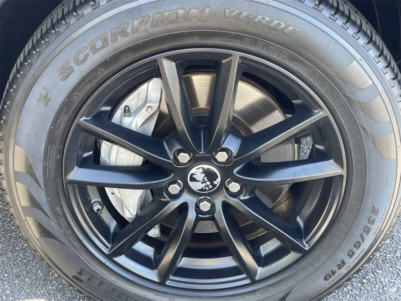 2019 Land Rover Discovery SE