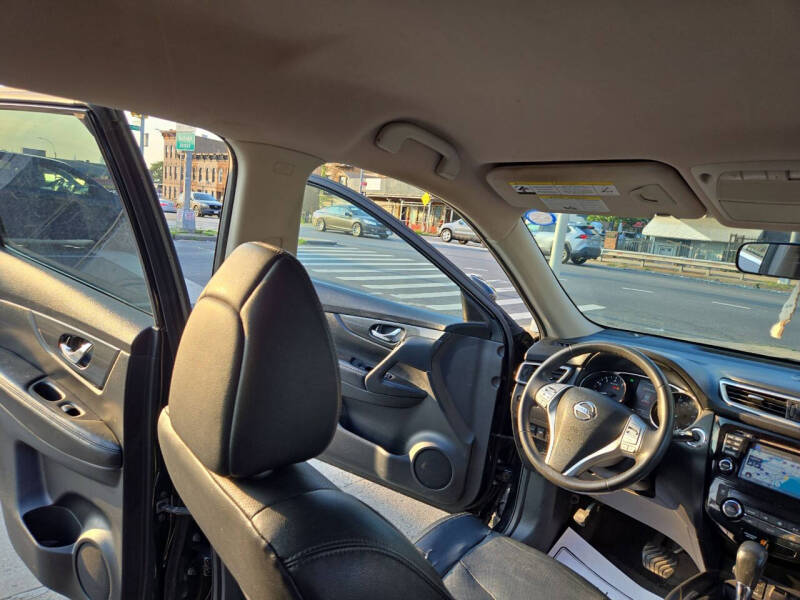 2016 Nissan Rogue SL