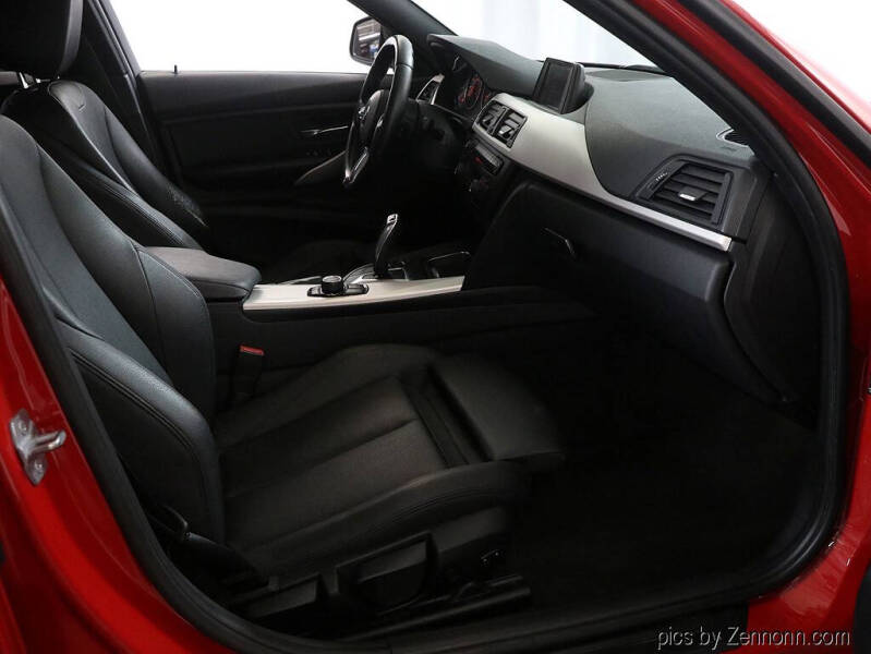 2014 BMW 3 Series 320i