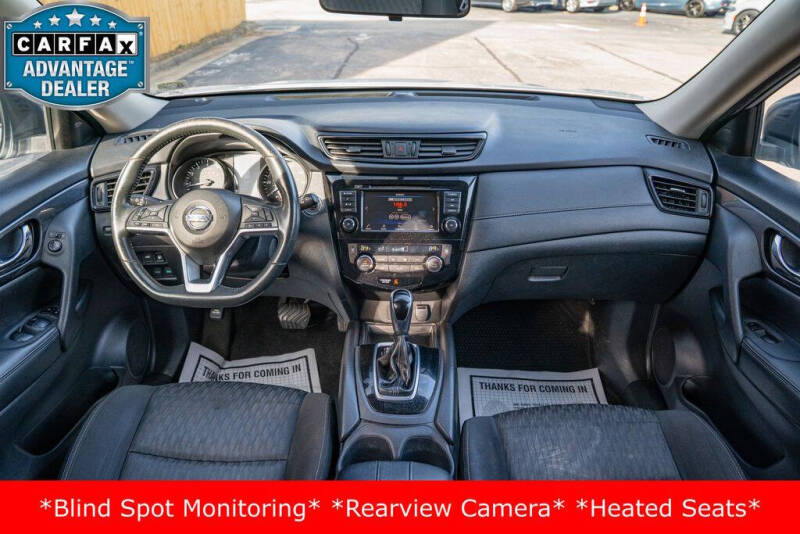 2018 Nissan Rogue SV