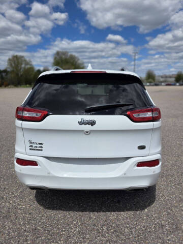 2017 Jeep Cherokee Overland