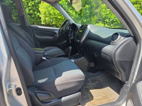 2005 Toyota RAV4