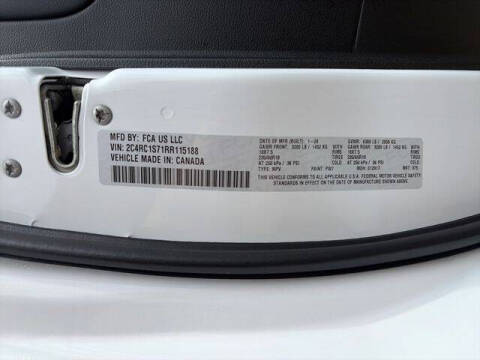 2024 Chrysler Pacifica Plug-In Hybrid Select