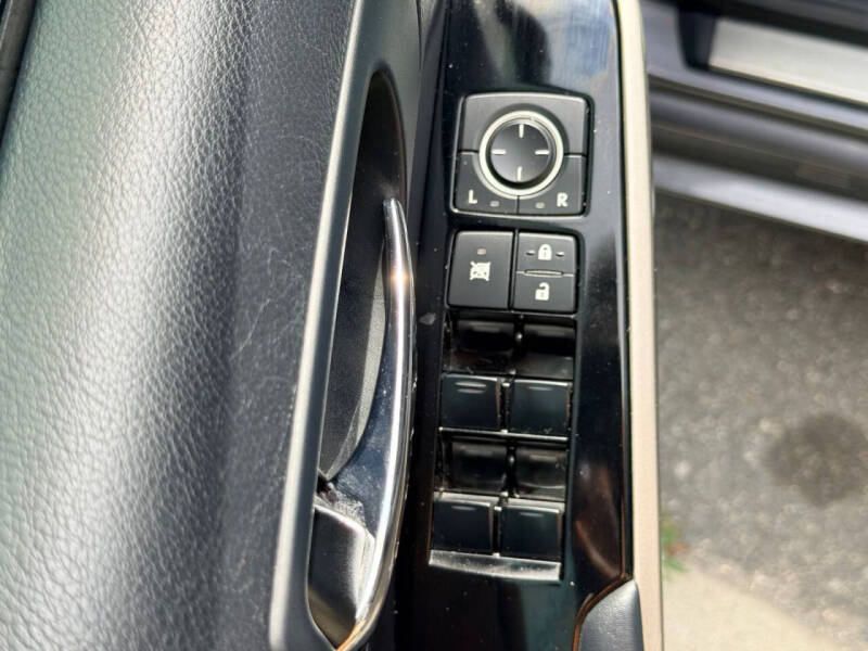 2016 Lexus IS 200t